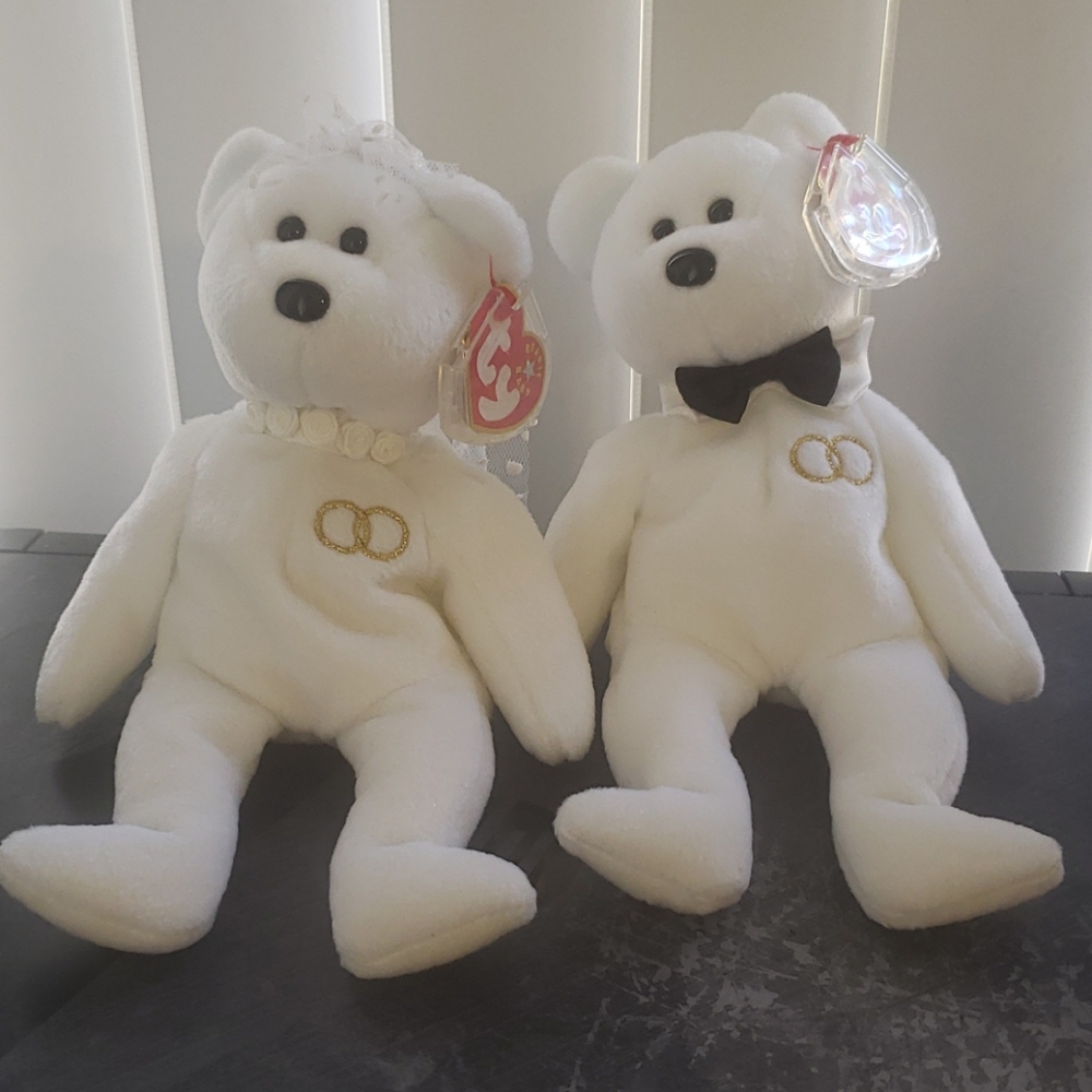 Mr & Mrs. Beanie babies